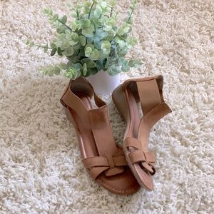 Stylish Flexx gladiator sandals